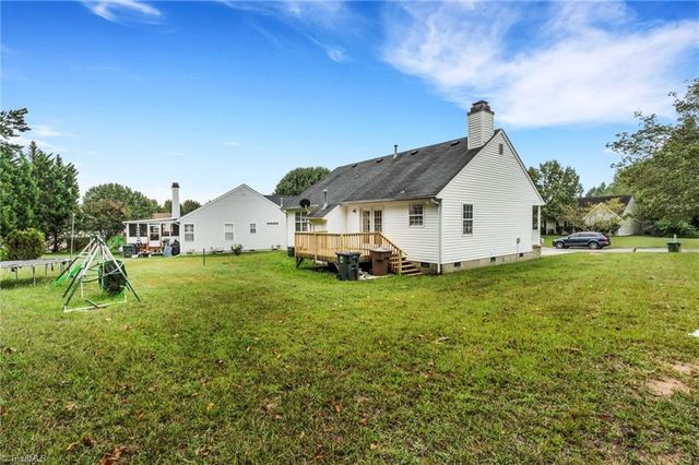 104 Lasalle Way, Greensboro, NC 27406