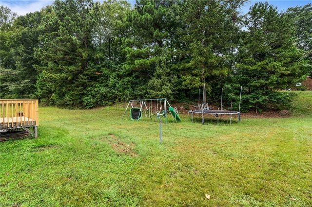 104 Lasalle Way, Greensboro, NC 27406