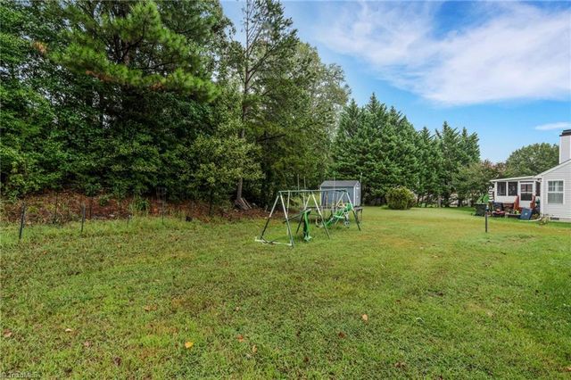 104 Lasalle Way, Greensboro, NC 27406