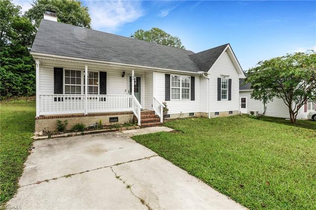 104 Lasalle Way, Greensboro, NC 27406