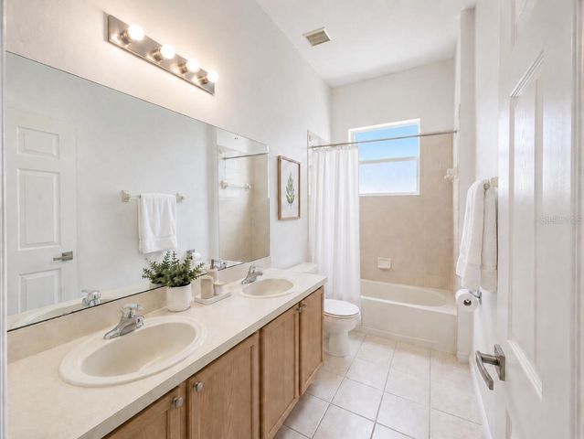 167 NAZHA DR, Davenport, FL 33897