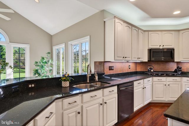 12 SCHOFIELD RD, Phoenixville, PA 19460