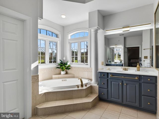 12 SCHOFIELD RD, Phoenixville, PA 19460