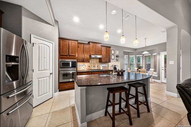27518 DANA CREEK DR, Boerne, TX 78015