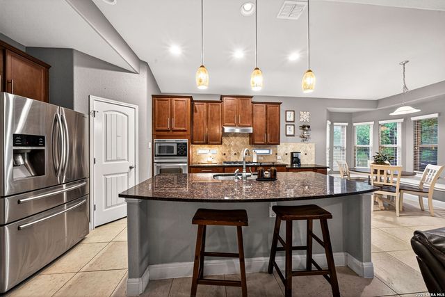 27518 DANA CREEK DR, Boerne, TX 78015