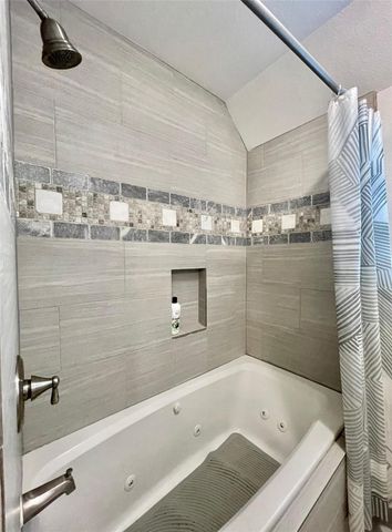 5638 Grape Street, Houston, TX 77096