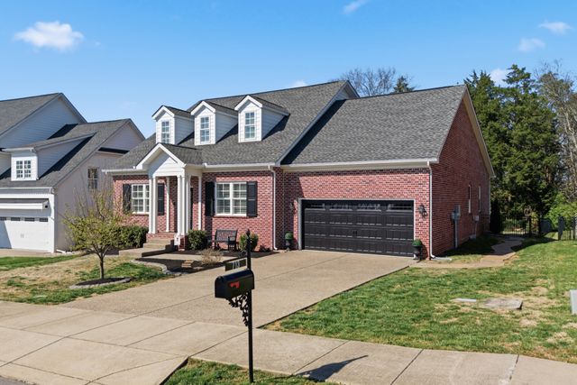 713 Masters Way, Mount Juliet, TN 37122