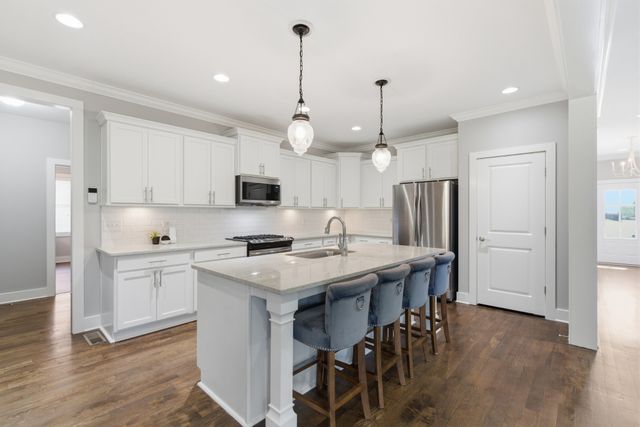 713 Masters Way, Mount Juliet, TN 37122