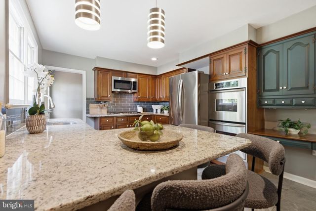432 GREENWOOD AVE, Wyncote, PA 19095