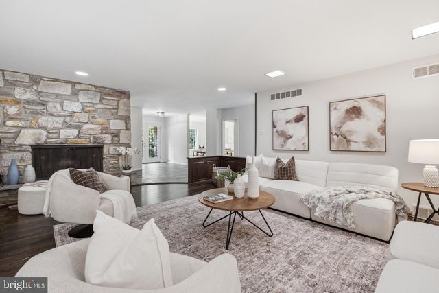 432 GREENWOOD AVE, Wyncote, PA 19095