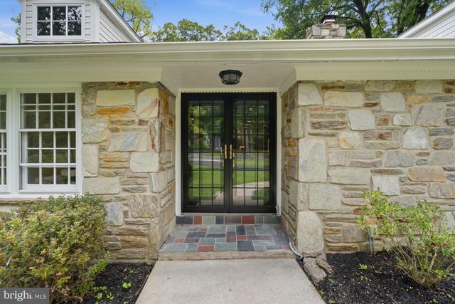 432 GREENWOOD AVE, Wyncote, PA 19095