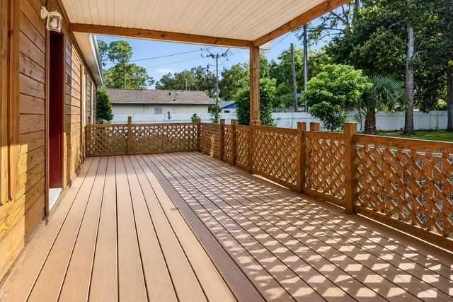 36112 LAKE UNITY ROAD, Fruitland Park, FL 34731