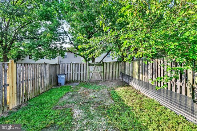 13 UTE CT, Middle River, MD 21220