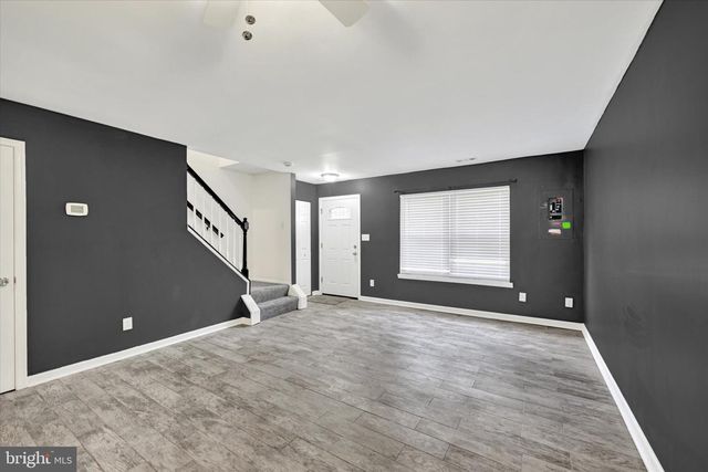 13 UTE CT, Middle River, MD 21220