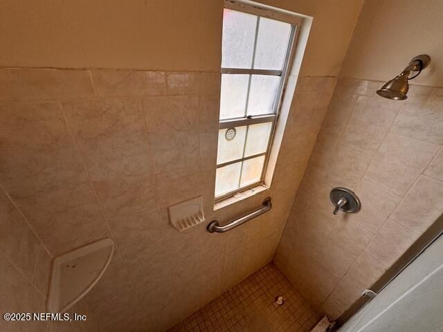 36 VELVET Drive, Jacksonville, FL 32220