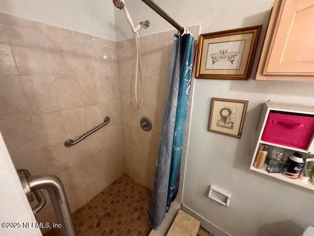 36 VELVET Drive, Jacksonville, FL 32220