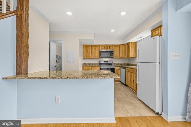 5013 AMERICANA DR, Annandale, VA 22003