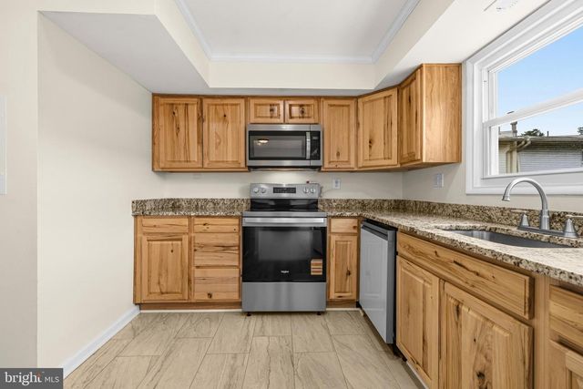 5013 AMERICANA DR, Annandale, VA 22003
