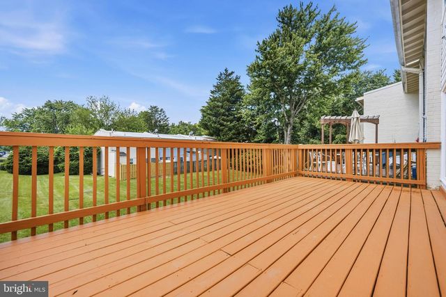 5013 AMERICANA DR, Annandale, VA 22003