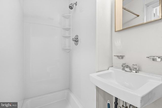 5013 AMERICANA DR, Annandale, VA 22003
