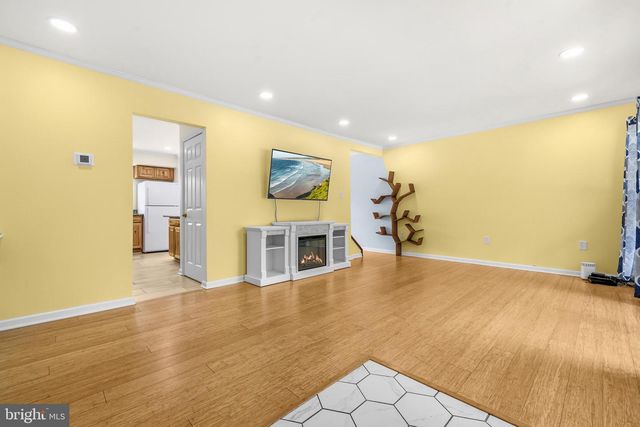 5013 AMERICANA DR, Annandale, VA 22003