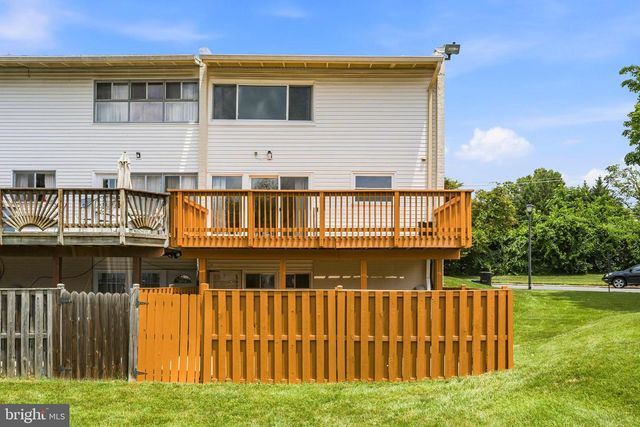 5013 AMERICANA DR, Annandale, VA 22003