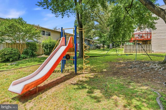 5013 AMERICANA DR, Annandale, VA 22003