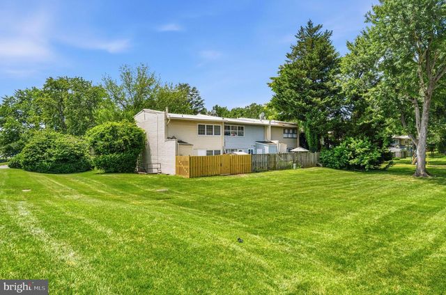 5013 AMERICANA DR, Annandale, VA 22003