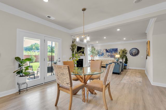 6055 Thicket Lane, Boiling Springs, SC 29316