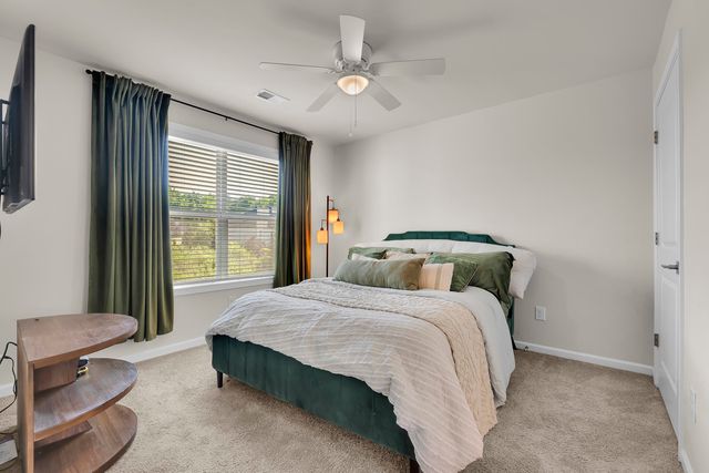 6055 Thicket Lane, Boiling Springs, SC 29316