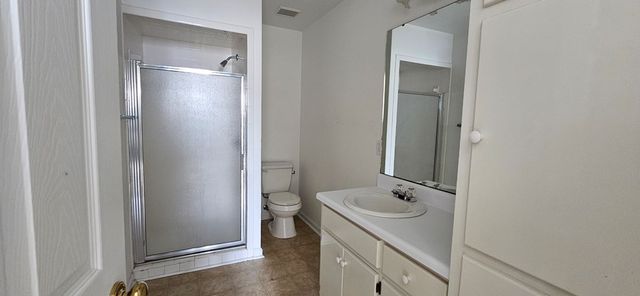 2415 Stonewood Drive, Dothan, AL 36301