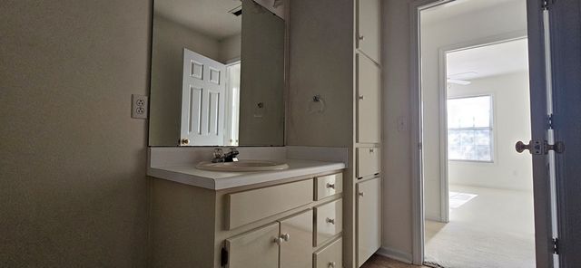 2415 Stonewood Drive, Dothan, AL 36301