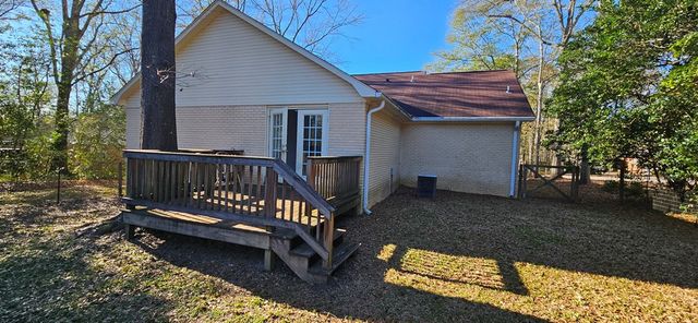 2415 Stonewood Drive, Dothan, AL 36301