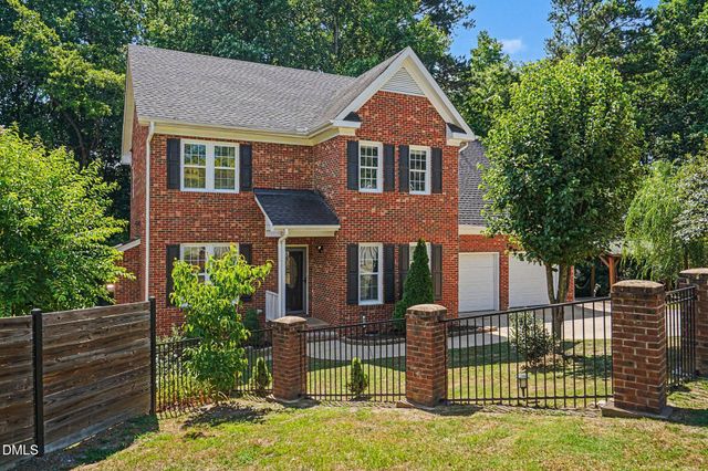 903 Baileymoor Court, Fuquay Varina, NC 27526