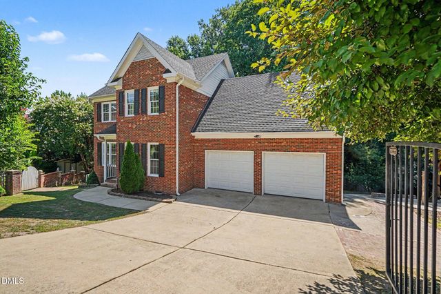 903 Baileymoor Court, Fuquay Varina, NC 27526