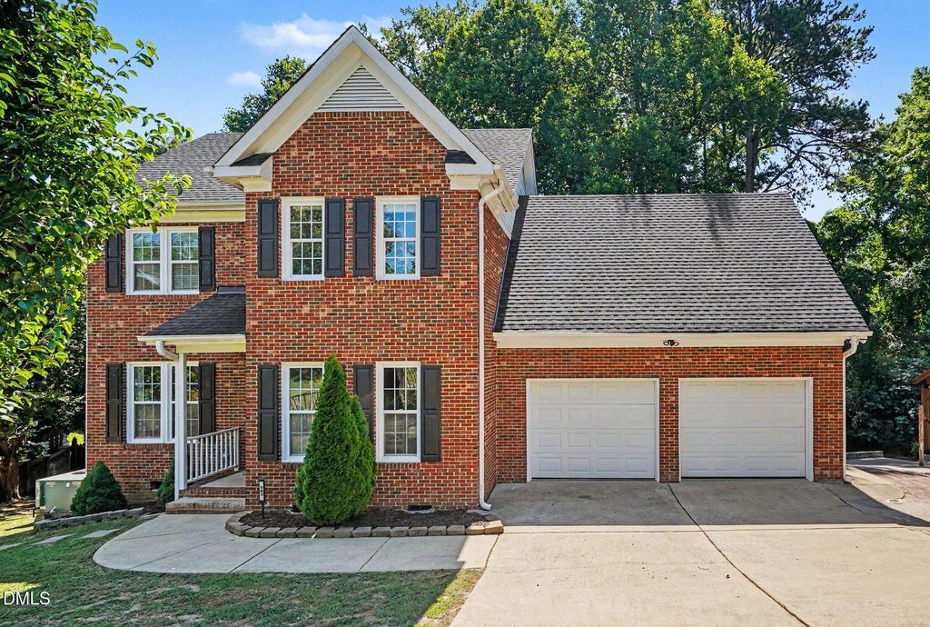 903 Baileymoor Court, Fuquay Varina, NC 27526
