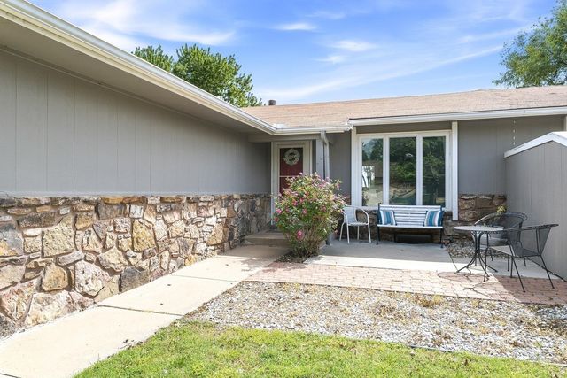 3824 N Garland St, Wichita, KS 67204