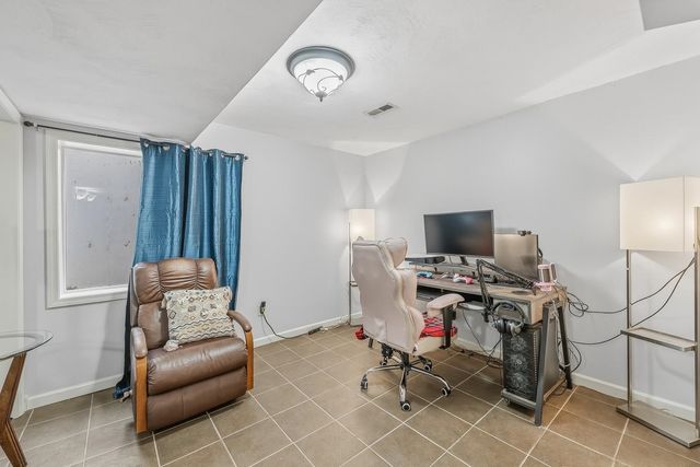 3824 N Garland St, Wichita, KS 67204