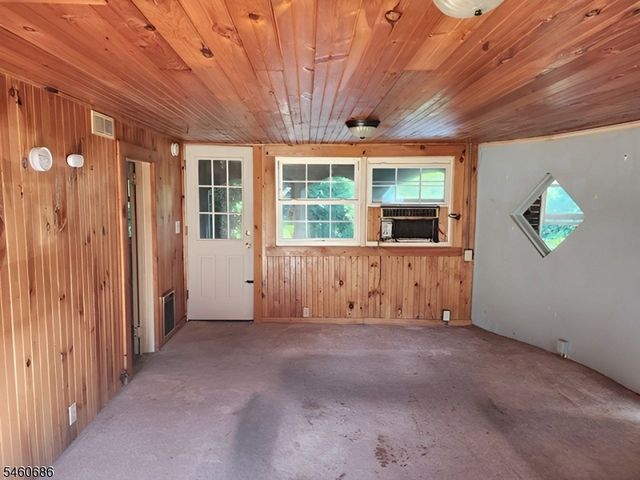 30 N Riverview Ave, Knowlton Twp., NJ 07832