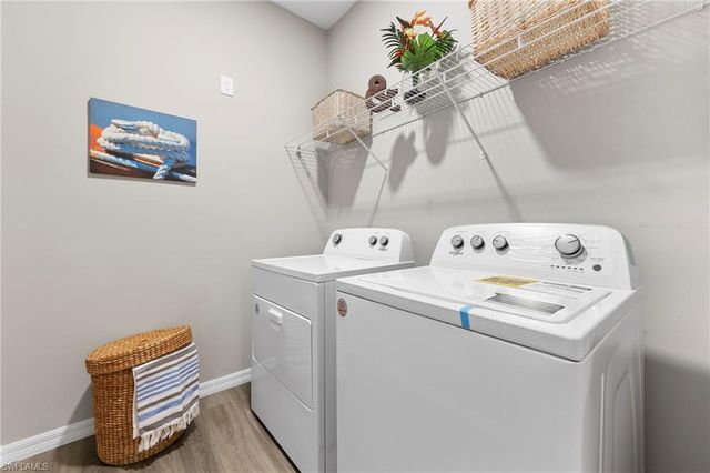 303 NW 3RD PL, Cape Coral, FL 33993