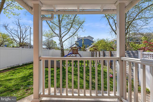 2 HARRIS RD, Princeton, NJ 08540