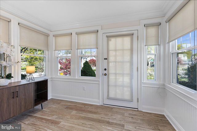 2 HARRIS RD, Princeton, NJ 08540