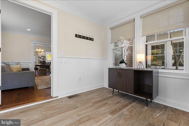 2 HARRIS RD, Princeton, NJ 08540