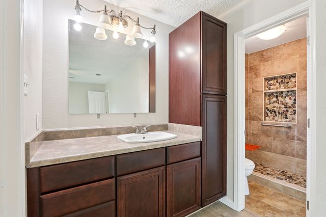 2132 Reverchon Drive, Arlington, TX 76017