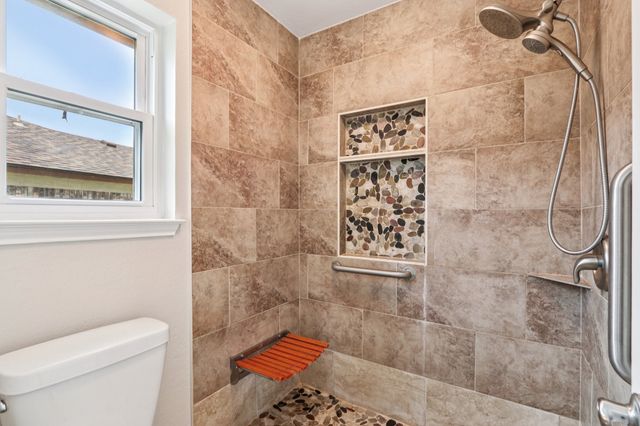 2132 Reverchon Drive, Arlington, TX 76017