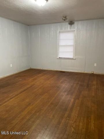 4211 Meadowlane Drive, Jackson, MS 39206