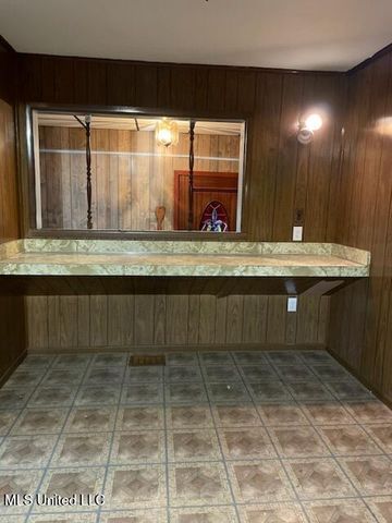 4211 Meadowlane Drive, Jackson, MS 39206