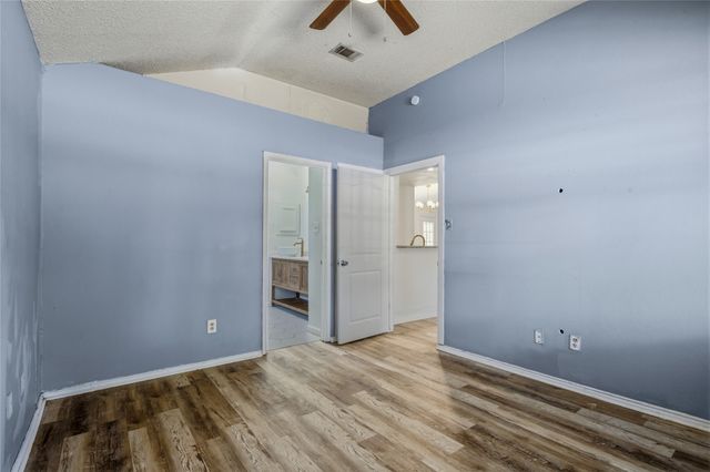 2431 Eastern Oaks Drive, Dallas, TX 75227
