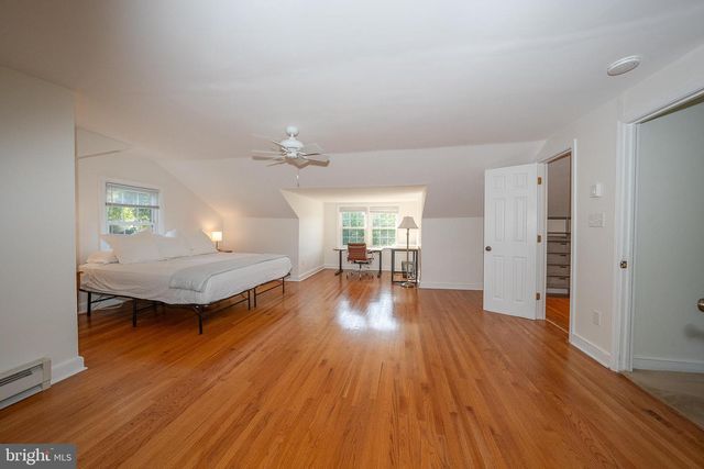 37 MEADOWS LN, Haverford, PA 19041