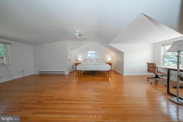 37 MEADOWS LN, Haverford, PA 19041